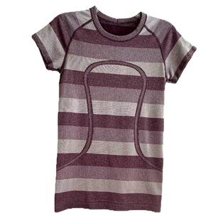 LULULEMON Run Swiftly Tech Women's Striped Purple Plum Tee Shirt Top Size 6